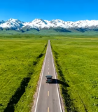 草原公路汽车行驶全景9450#横屏 