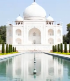 印度白色圆顶建筑前的水池景观2776#横屏 