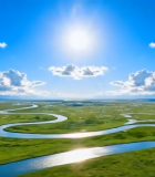 草原蜿蜒河流全景1766#横屏 