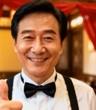 餐厅服务员竖大拇指5045#横屏 