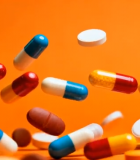 	 彩色药丸胶囊空中散落素材12787#横屏 