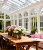 	 玻璃花房内的花卉与家具陈设6145#横屏 