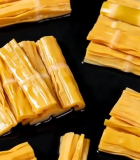 	 摆放整齐的豆筋干货201#横屏 