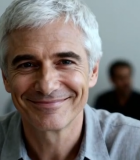 	 白发男子微笑近景画面3567#横屏 