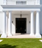 白色别墅前的双泳池景观1464#横屏 