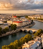 巴黎城市河流桥梁全景1827#横屏 