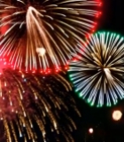  夜空中绽放的绚丽烟花(2)1503#竖屏 	 