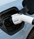  新能源汽车充电特写(1)3769#竖屏 	 