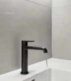  现代室内洗手台水龙头流水画面5545#竖屏 	 