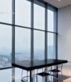  现代办公室内桌椅与落地窗景观1826#竖屏 	 
