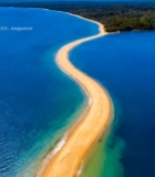  蜿蜒沙滩与大海航拍景象6966#竖屏 	 