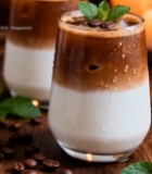  双杯分层咖啡饮品特写5391#竖屏 	 