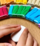  双手操作白色彩泥素材2928#竖屏 	 