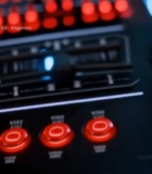  设备上红色旋钮特写素材2991#竖屏 	 