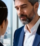  商务人士办公室交流场景(3)5541#竖屏 	 