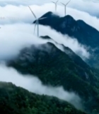  山峦云海中的风力发电机组3919#竖屏 	 