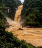  山间壮丽瀑布自然景观1697#竖屏 	 