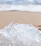  沙滩上的冰糖特写1664#竖屏 	 