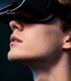  男子佩戴眼镜1677#竖屏 	 