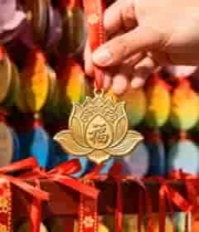  手持祈福挂件特写素材726#横屏 	 