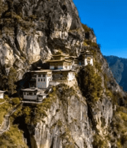 悬崖上的寺庙风光4432#横屏 