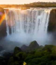  骑乘骏马的红衣制服男子469#横屏 	 