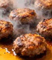  平底锅煎制牛肉饼特写1678#横屏 	 