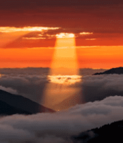 山间日出穿透云层景象2003#横屏 