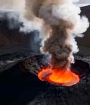  活火山喷发的自然景观2058#横屏 	 