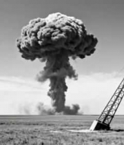  核爆炸蘑菇云野外场景2161#横屏 	 