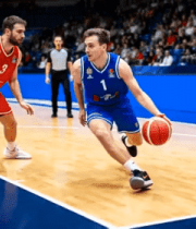 篮球运动员赛场对抗画面128#横屏 