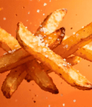 空中飞舞撒盐的炸薯条3767#横屏 