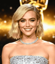 金发美女戴项链微笑特写2823#横屏 