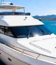  港口停靠的豪华游艇2672#横屏 	 -