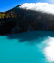 火山湖泊自然风光全景5153#横屏 