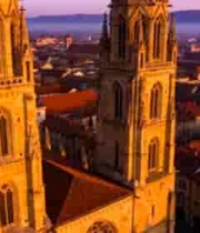  城市教堂建筑俯瞰全景128#横屏 	 