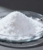  玻璃皿中粉末与取样工具299#横屏 	 