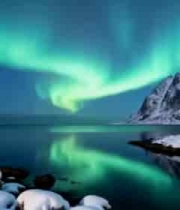  北极雪山极光湖面景观980#横屏 	 - 