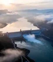  云海中的水电站航拍3113#横屏 	 
