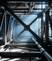 工厂内金属管道与钢架结构4239#横