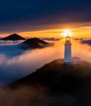 云海中的日出灯塔3111#横屏 	 