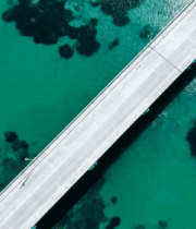 俯瞰海上桥梁与碧绿海水3692#横