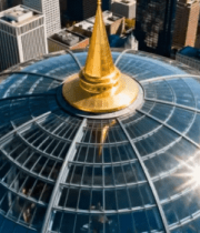 城市建筑穹顶与周边高楼景观2397#横