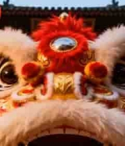  醒狮头特写 红灯笼背景2576#横屏 	 -
