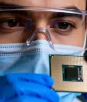  芯片研发人员工作特写2525#横屏 	 