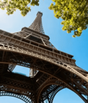 巴黎埃菲尔铁塔仰视画面3784#横屏 