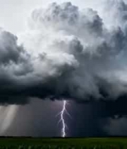  乌云密布雷电天气2336#横屏 	 