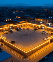 黄昏时分的方形广场航拍983#横屏 