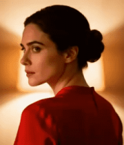 红衣女子优雅侧颜933#横屏 