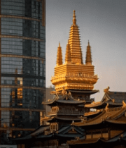 古建筑夜空中的孔明灯687#横屏 